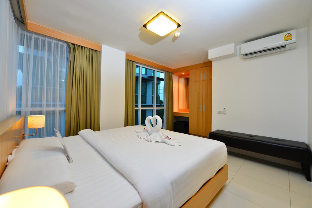 Modern Thai Suites Phuket Eksteriør bilde